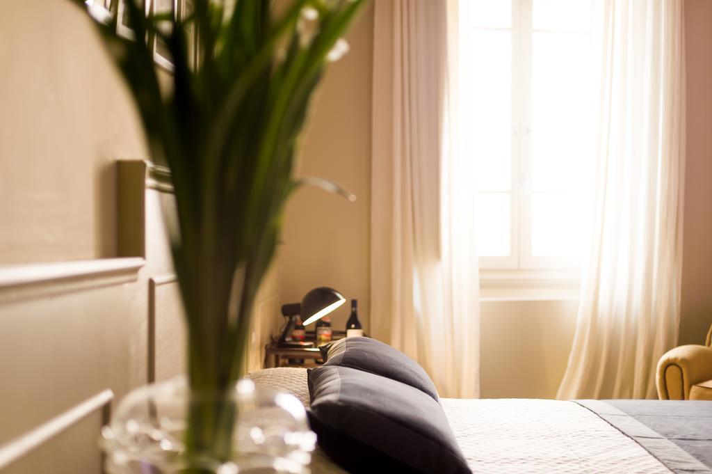 Arnobio Florence Suites Exterior photo