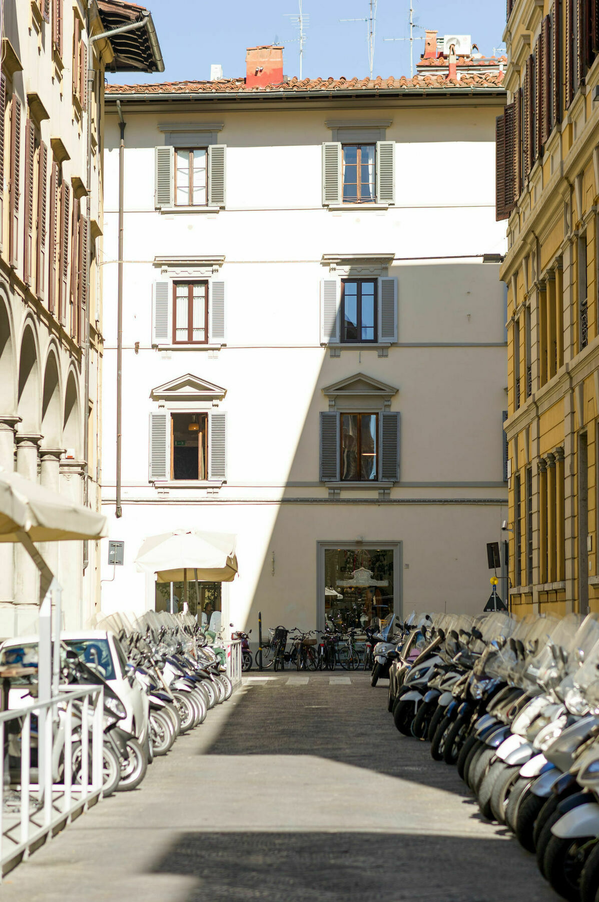 Arnobio Florence Suites Exterior photo